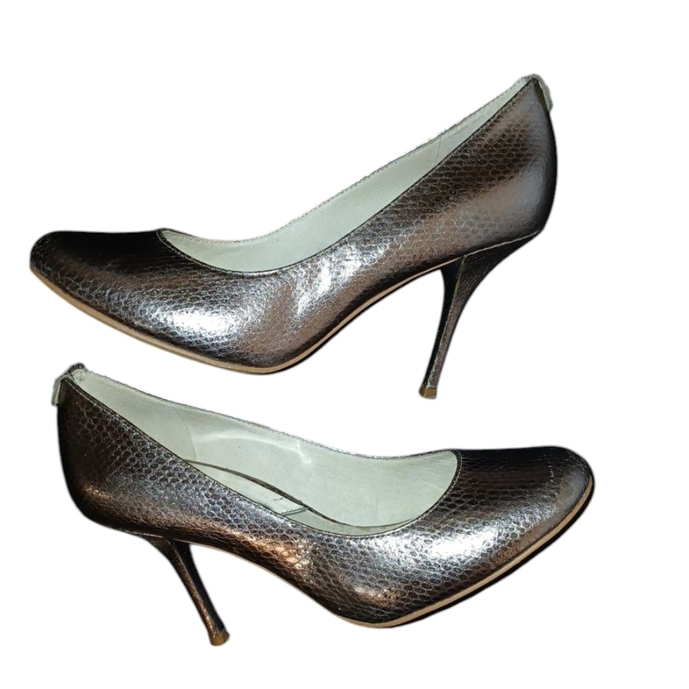 Michael Kors Silver Textured Heels Women's Metallic Pumps Size 5.5